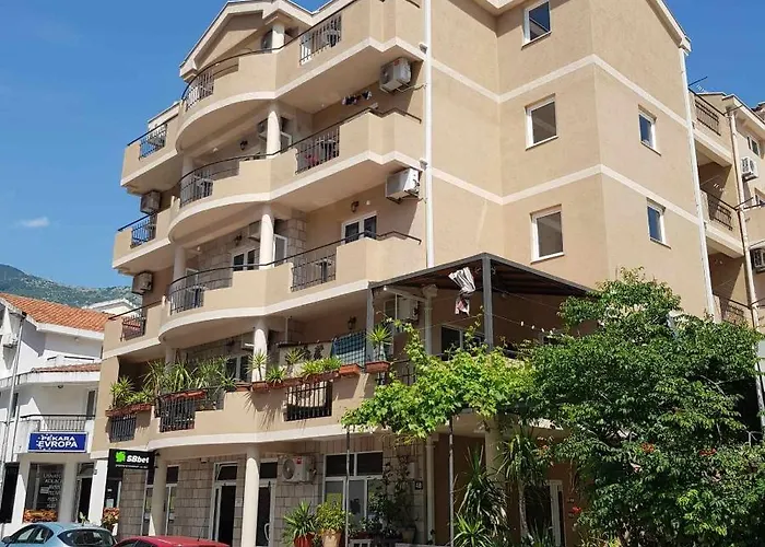 Apartments Pedja Zec