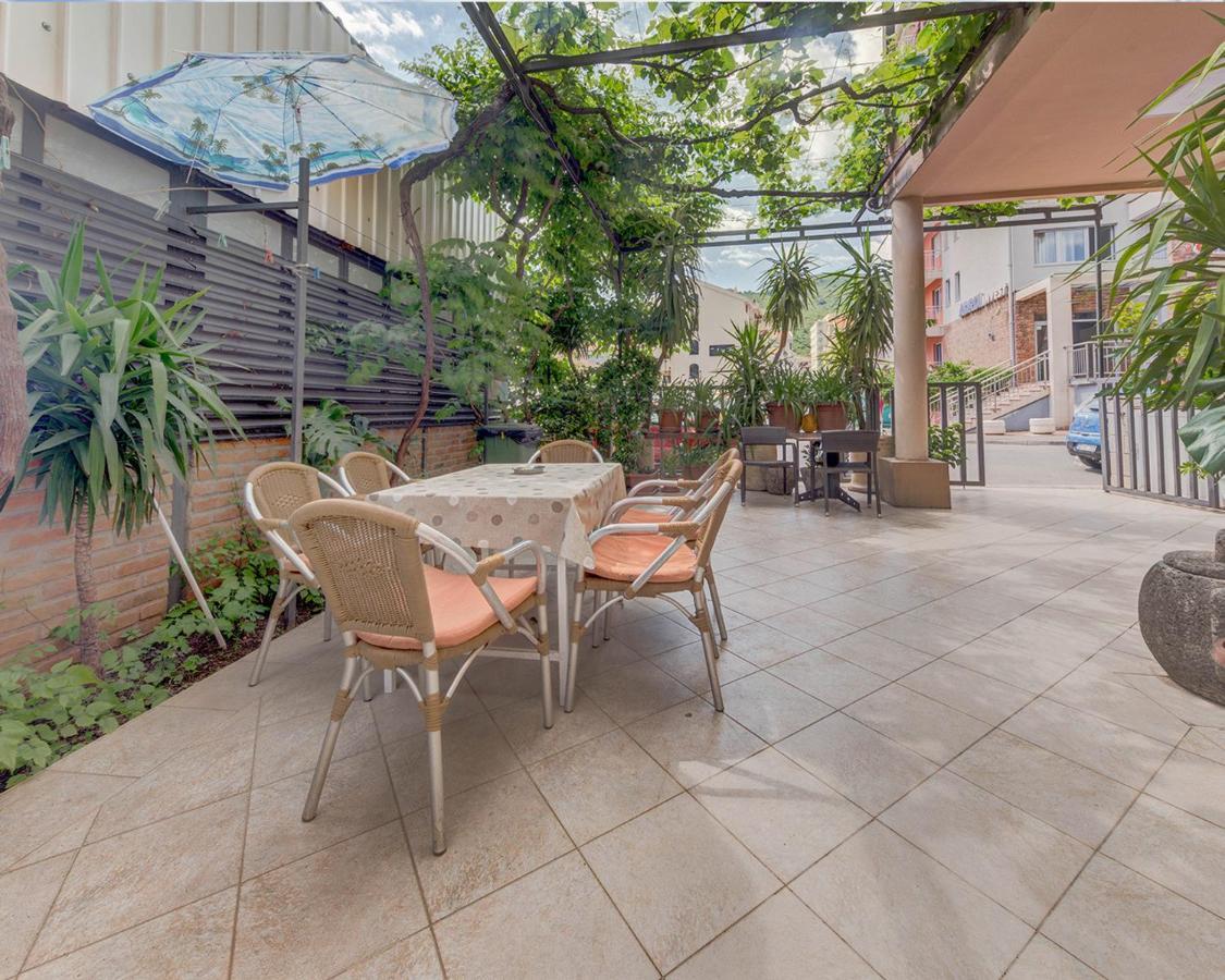 Apartment Pedja Zec *