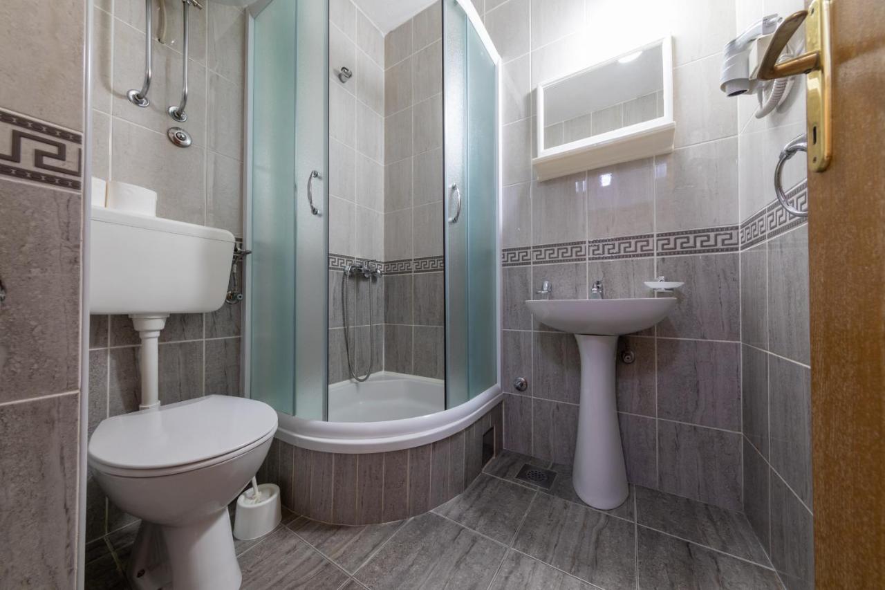 Apartment Pedja Zec *