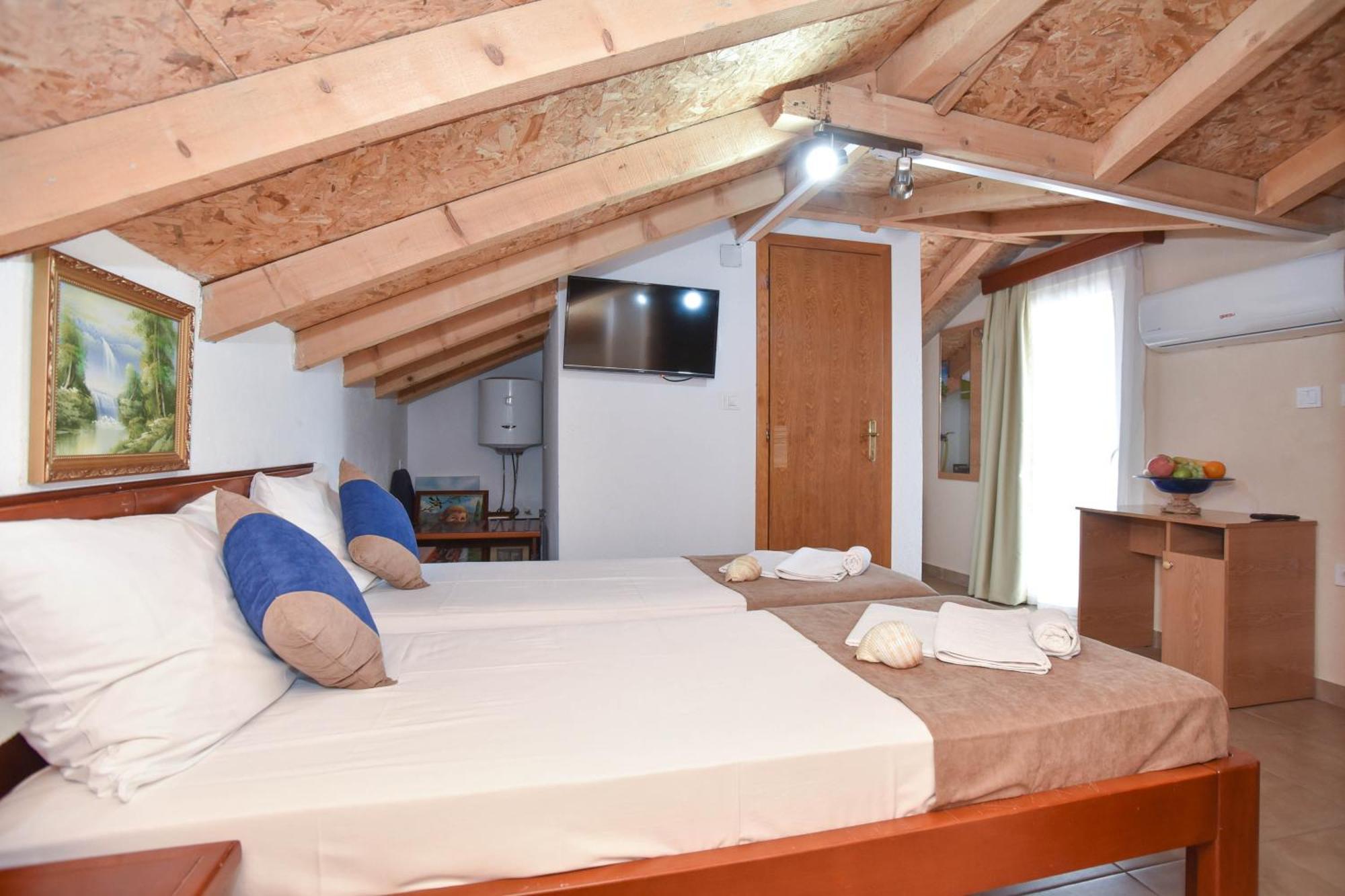 Pedja Zec Apartment *